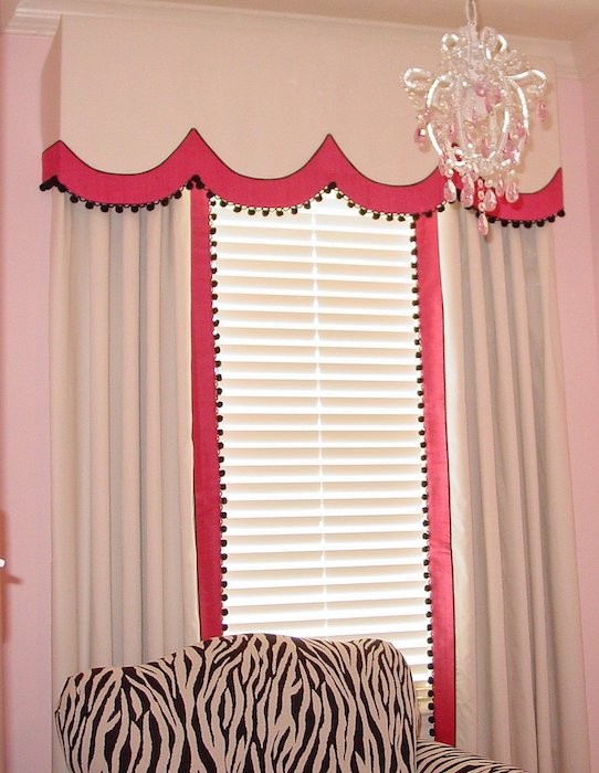 Hunter Douglas Dealer Image